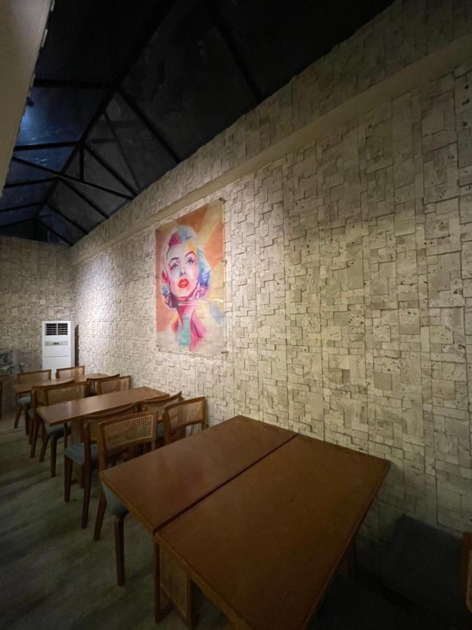 Villa Vista Islamabad Luaran gambar